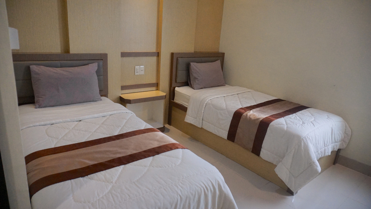 hotel room with two single beds